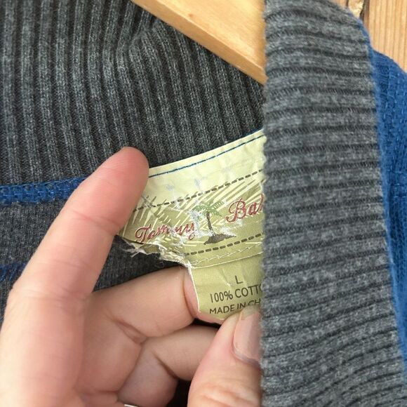 Men's Tommy Bahama Large Blue Gray Reversible Sweater Pullover 1/4 Zip V-Neck - Picture 4 of 10